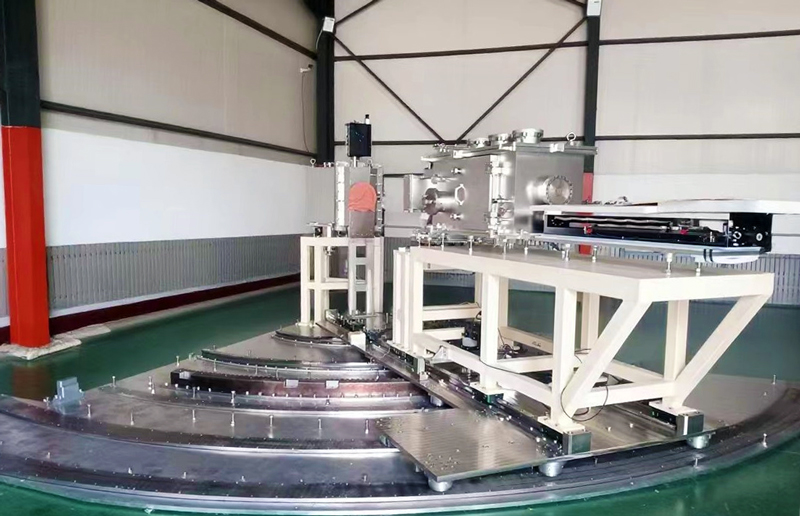 螺旋管分离器旋转机构及靶腔体组件