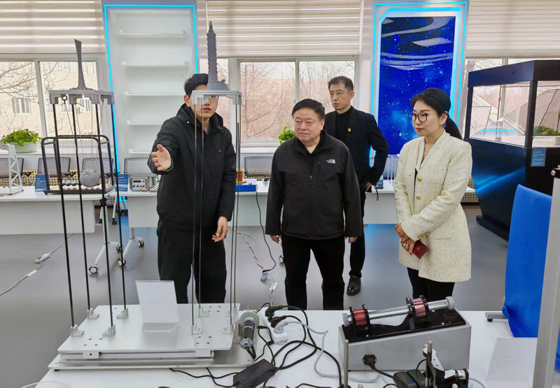 沈阳慧宇真空技术有限公司领导班子赴辽宁大学开展深度交流