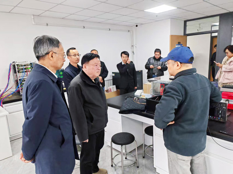 沈阳慧宇真空技术有限公司领导班子赴辽宁大学开展深度交流