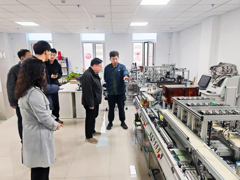 沈阳慧宇真空技术有限公司领导班子赴辽宁大学开展深度交流